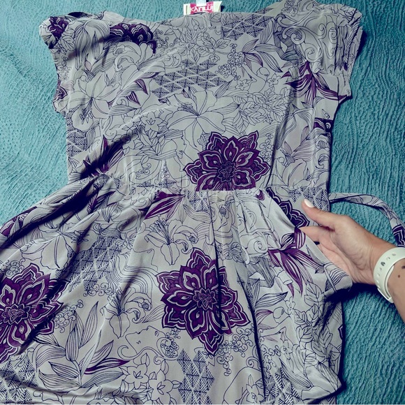 Gorgeous unique Kyumi NYC boutique Bought dress - medium - Picture 10 of 10